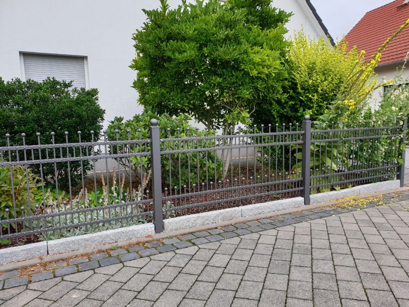 Aluminum Fence Construction in Pearland, TX