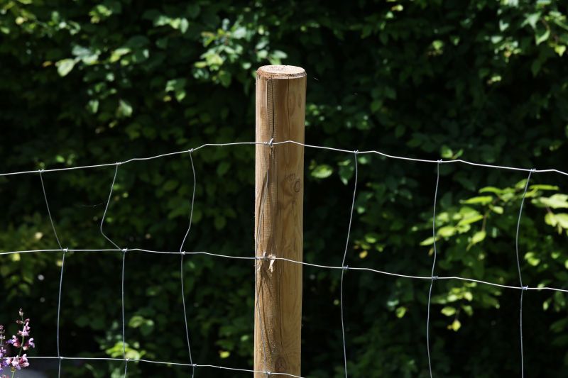 Wood Fence Construction in Sacramento, CA